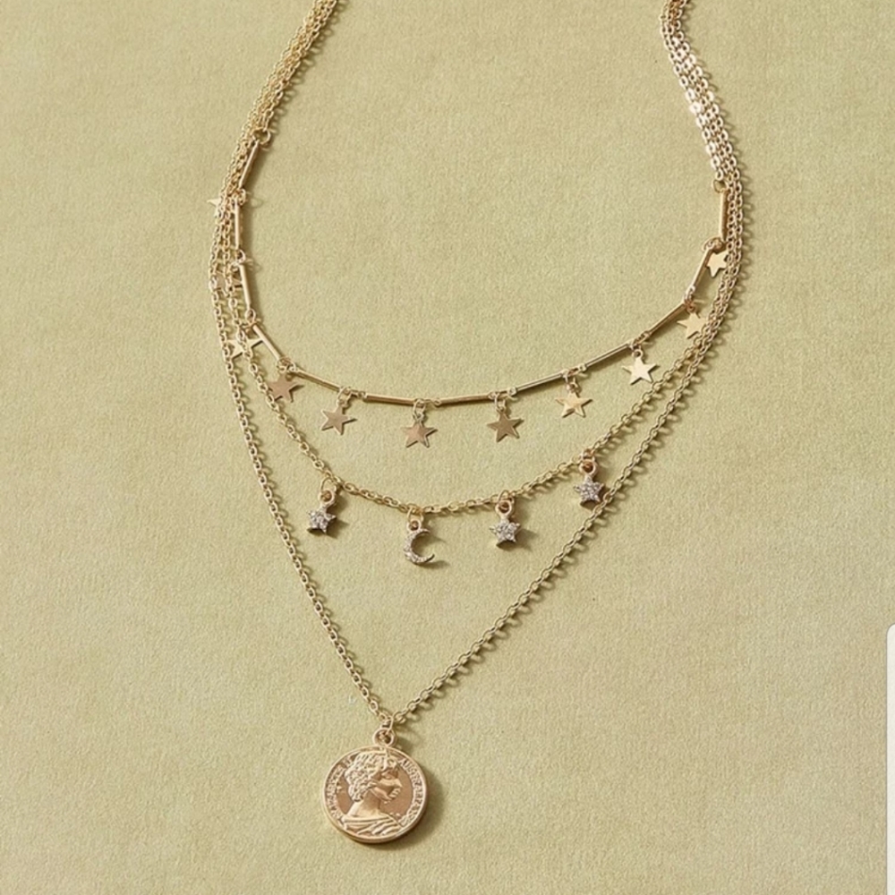 ☆Savannah☆ Coin and Stars Necklace - Picture 3 of 3